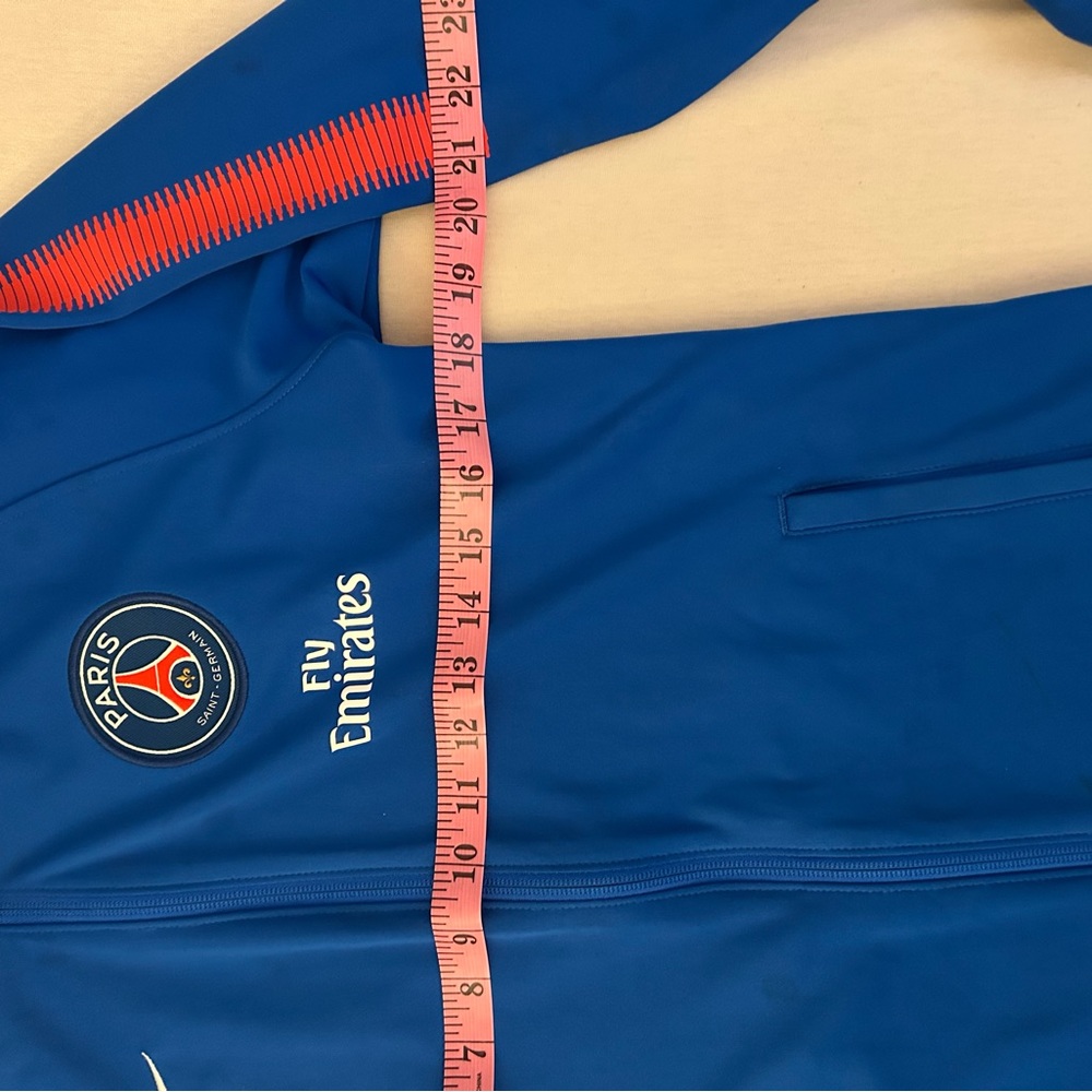 Paris Saint-Germain PSG Jacket - Picture 5 of 7
